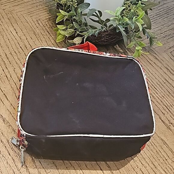 Five nights at Freddy's insulated lunch box bag - Picture 5 of 14